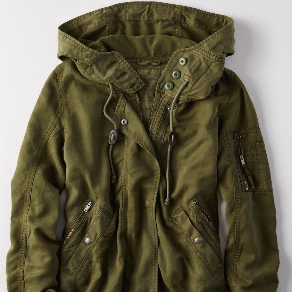 American Eagle light parka jacket